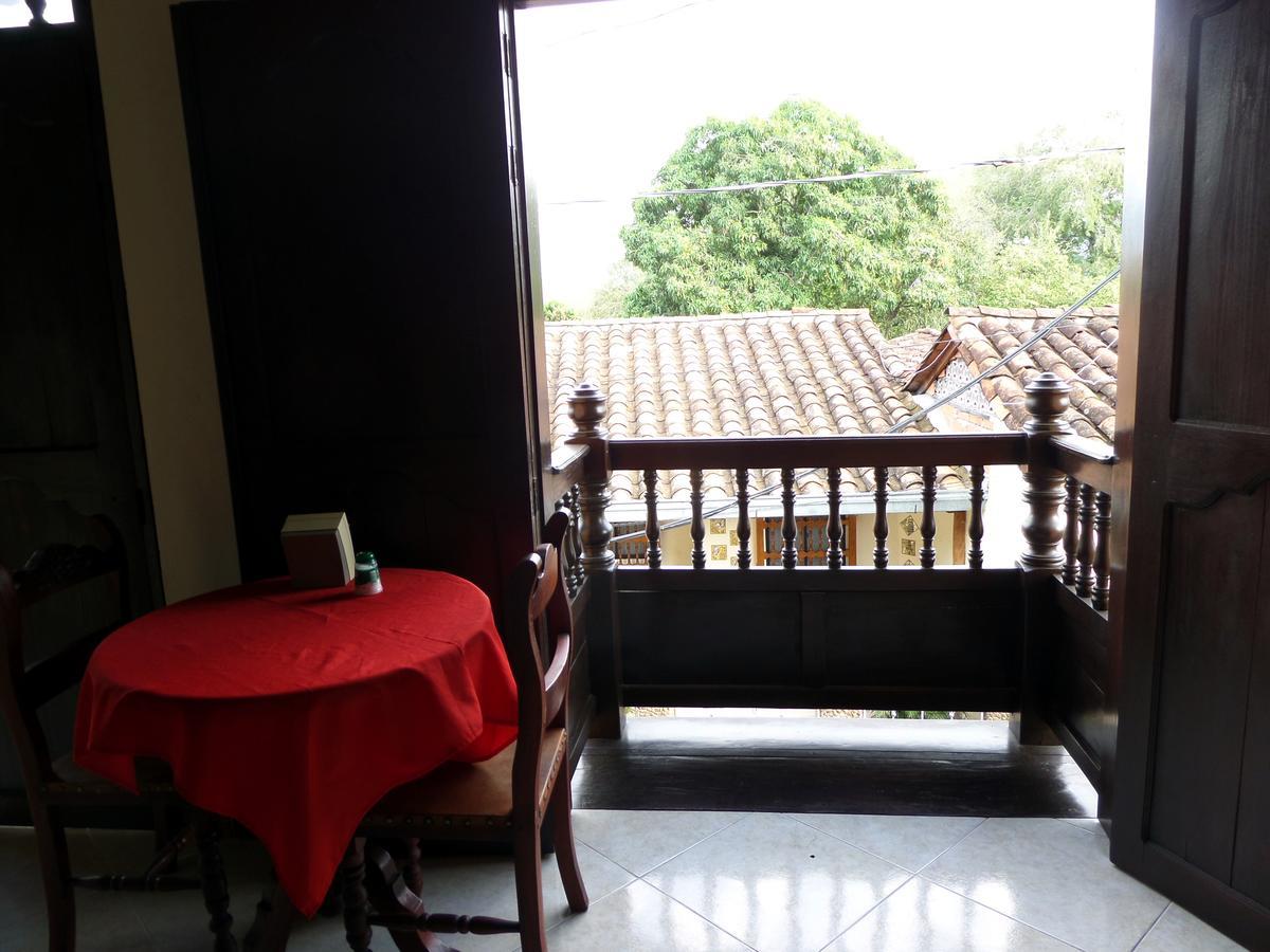 Casa Morales Santa Fe Hotel Santa Fe de Antioquia Exterior foto